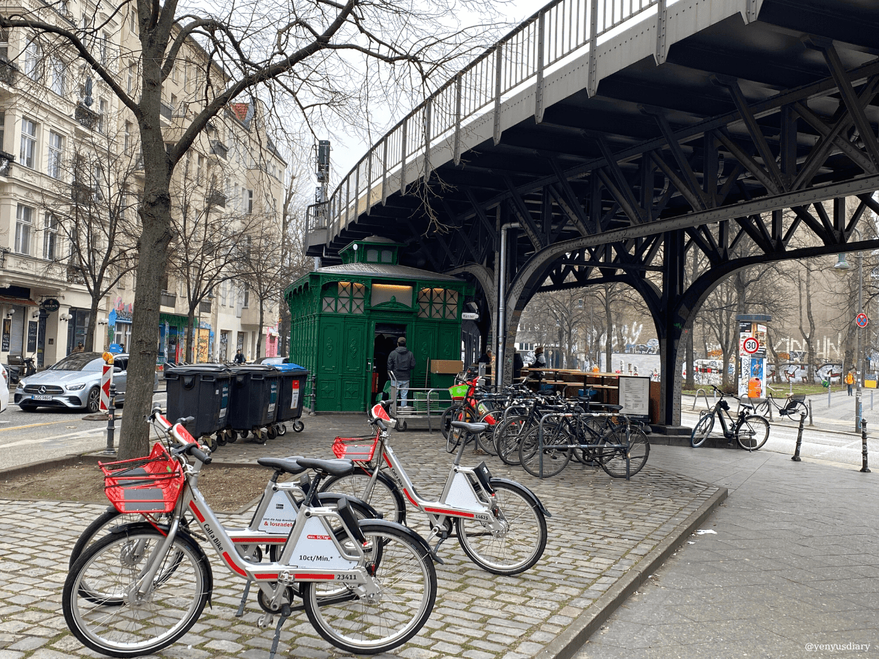 德國柏林Berlin | 公廁改建的漢堡名店 Burgermeister 11 yenyusdiary 2023 01 27T180238.384