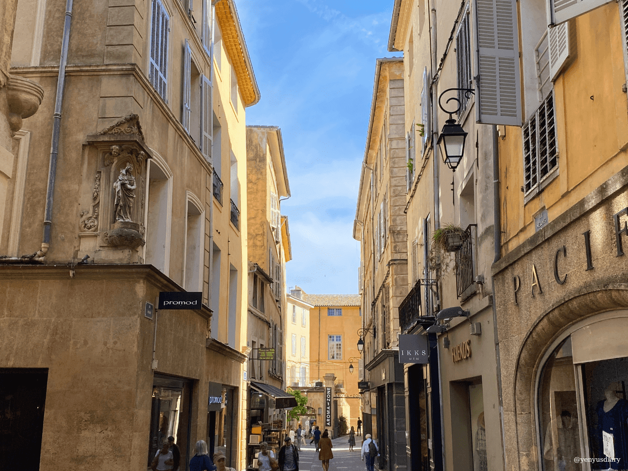 Add a little bit of body text 14